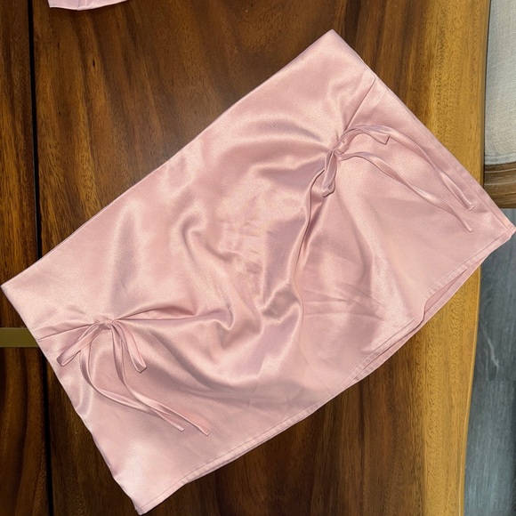 With Jean Pink Satin Top + Skirt Set - Picture 5 of 7
